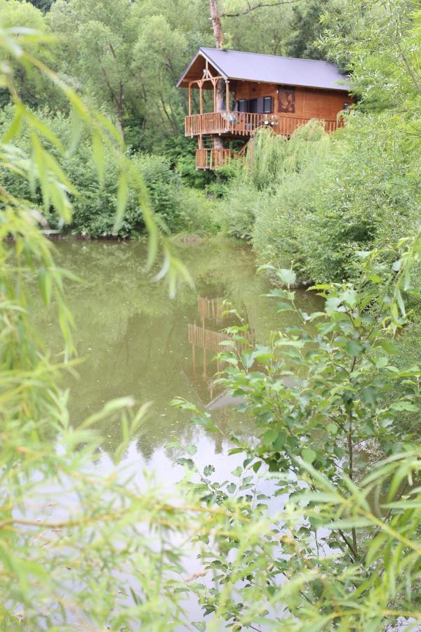 Cuibul Vulturilor - Casuta In Copac Villa Моисей Екстериор снимка